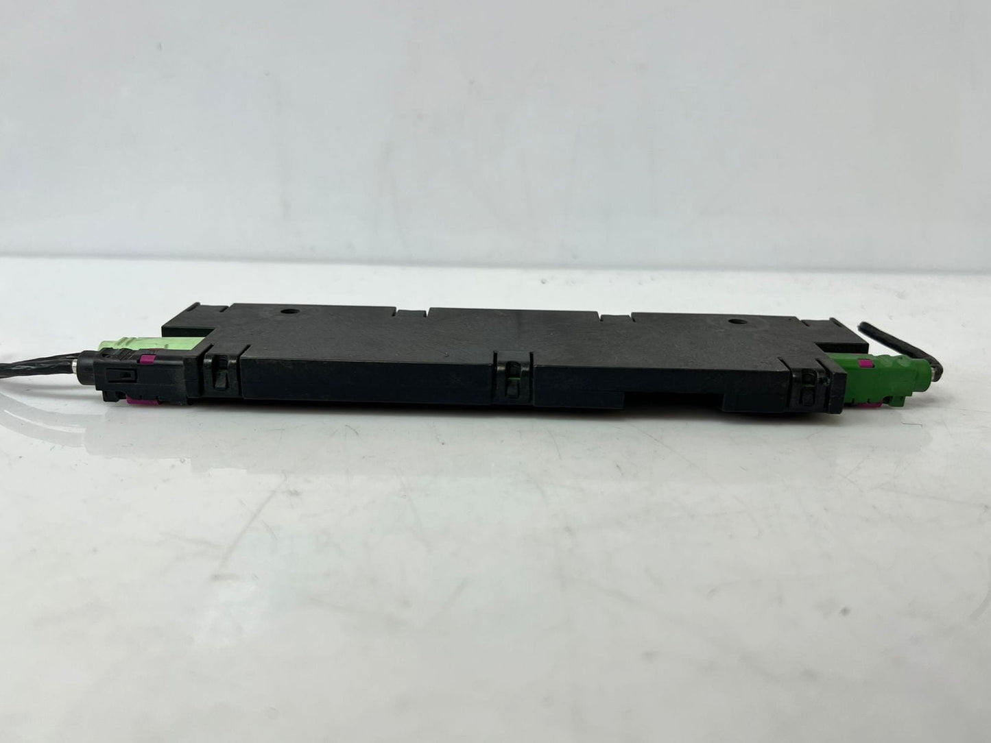BMW 5 SERIES F11 LCI Antenna Amplifier Diversity 9276041 OEM
