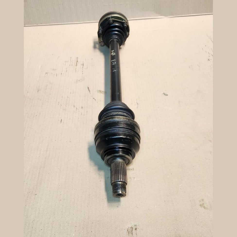 2000-2006 BMW X5 Rear Output Drive Shaft 7500916 X5 E53