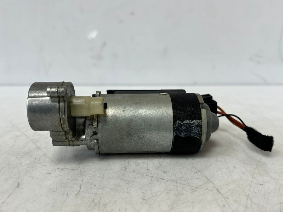 2000-2006 BMW X5 E53 Steering Column Adjustment Motor 6903946 OEM