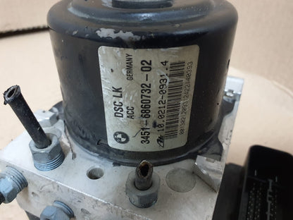 2014-2015 BMW F30 F31 F32 328d ABS DSC ANTI LOCK HYDRAULIC PUMP Control 6860733