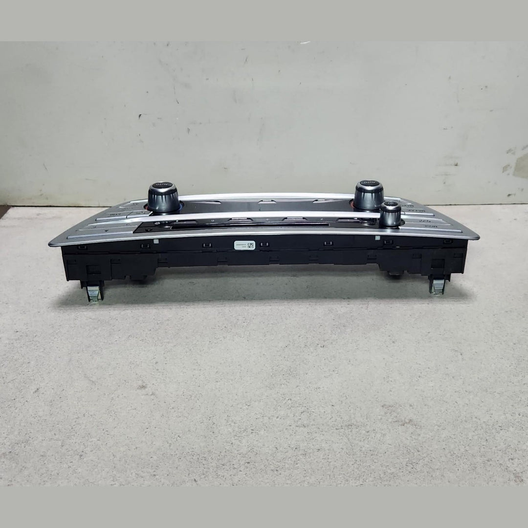 BMW Climate Control Unit Front Htd Seats Ventilation Radio 6819171 7 Series G11 