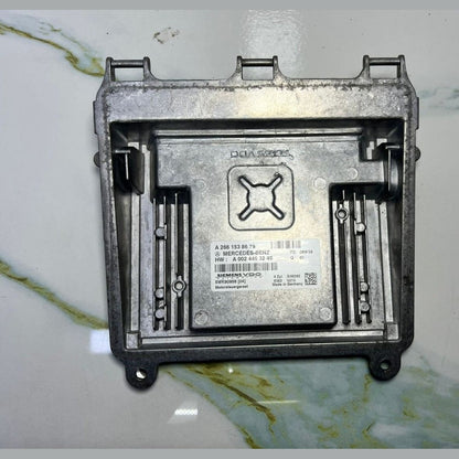 Mercedes-Benz Engine Control Module A 266 153 86 79