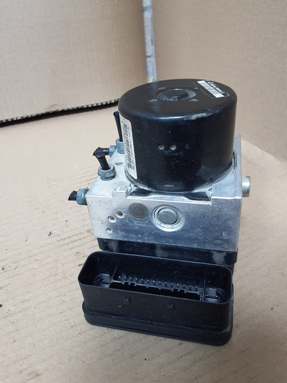 BMW 1 Series F20 F21 3 Series F30 F31 F32 320i ABS Pump and Control Unit 6857323