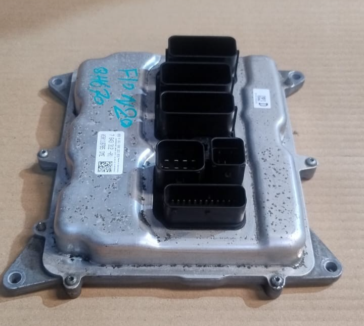 BMW 3,5 SERIES F30 F10 F11 X3 F25 N20 ENGINE CONTROL ECU MODULE DME- 7643312