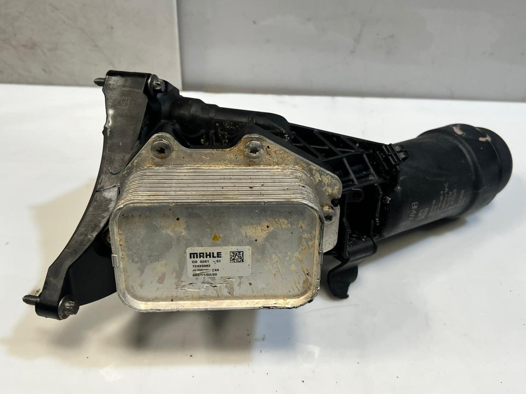 2018-2023 BMW 330i G20 G21 Oil Filter Housing HEAT EXCHANGER 72435982 8580414