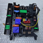 قم بتحميل الصورة إلى عارض الصور، OEM BMW F48 F44 F39 F56 F57 F54 FUSE RELAY POWER SUPPLY DISTRIBUTOR BOX 9270356