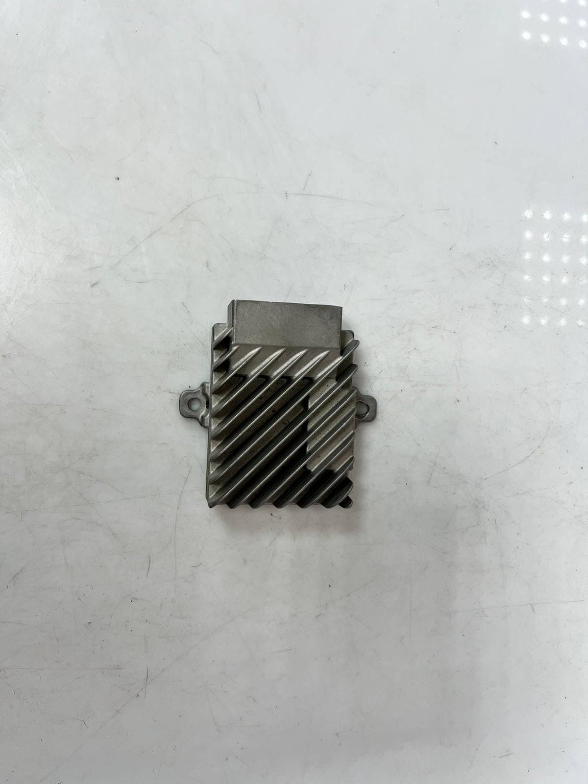 BMW M4 F82 2014 Harman Becker Audio Stereo Amp Amplifier 9353021 J163
