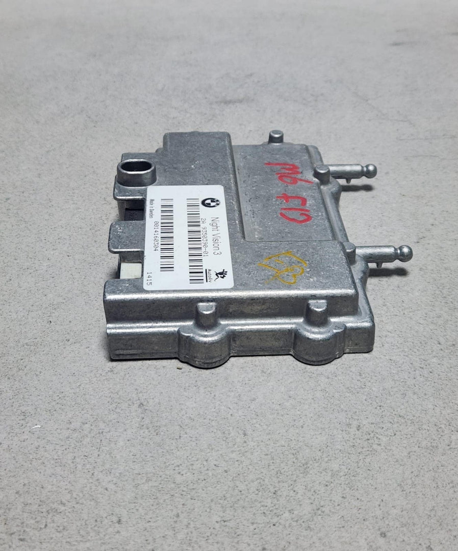 2014 BMW 750Li Night Vision Camera Control Module 9350390 7 Series F01 F02 F03 