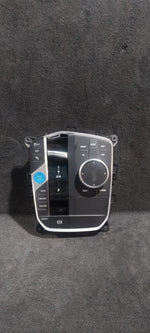 قم بتحميل الصورة إلى عارض الصور، BMW G26 I4  CENTER CONSOLE GEAR SELECTOR PANEL P/N 5A6AE88