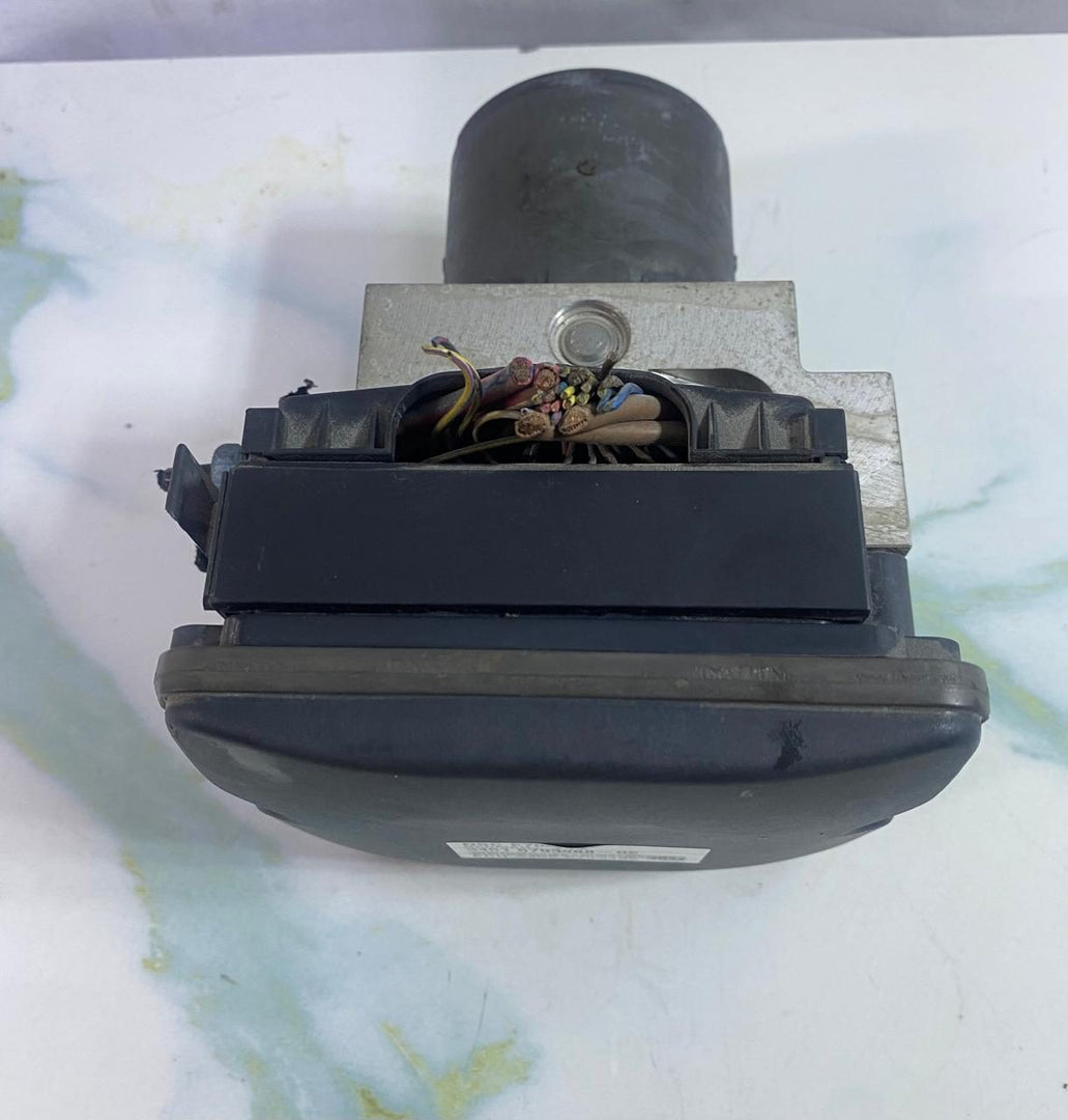OEM ABS Pump Control Module for BMW E70 E71 X5 X6 models from 2007-2013 6793488