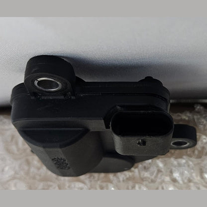 OEM BMW F90 F95 G07 G20 G21 G22 Muffler Exhaust Flap Actuator Motor 8686640