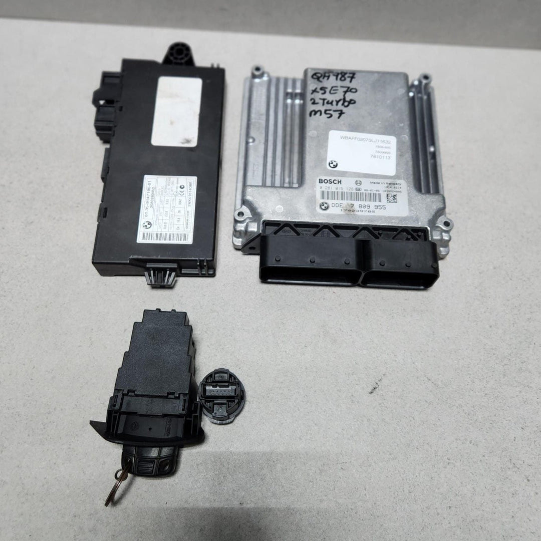 2009-2011 BMW 335d Engine Control Unit 7809955 E60 E90 E91 E92 535d M57N2 D5