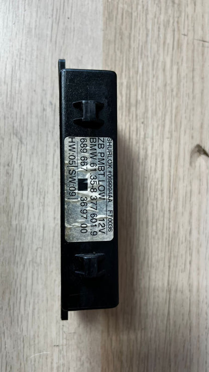 1999-2000 BMW 528i Door Control Module 8377601  5' E39 540i 