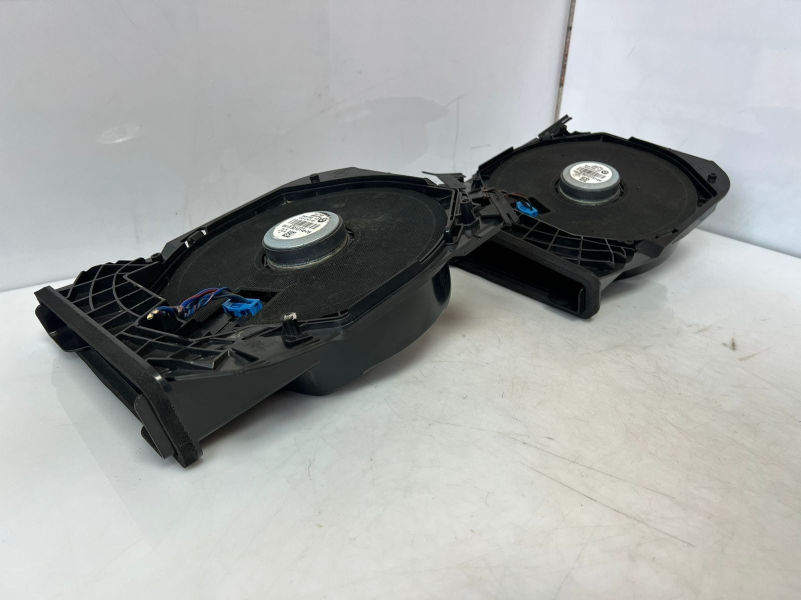 BMW 2016 BMW 1 SERIES 116D F20 2X  F21 F22 Subwoofer Speaker Set 9210148,9210147