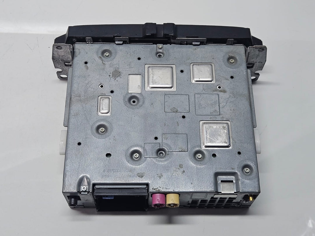 9258278-2007-2011 BMW E90 E91 E92 GPS Navigation CD Music Player Head Unit  