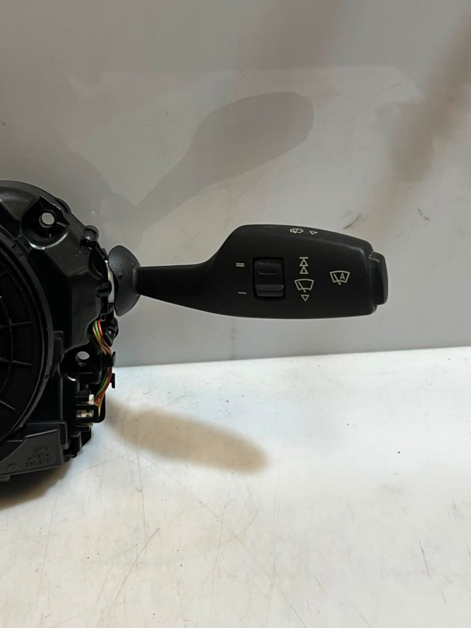 BMW 740i F01 F02 F03 F04 F07 F10 F11 Steering Column Combination Switch 9220836