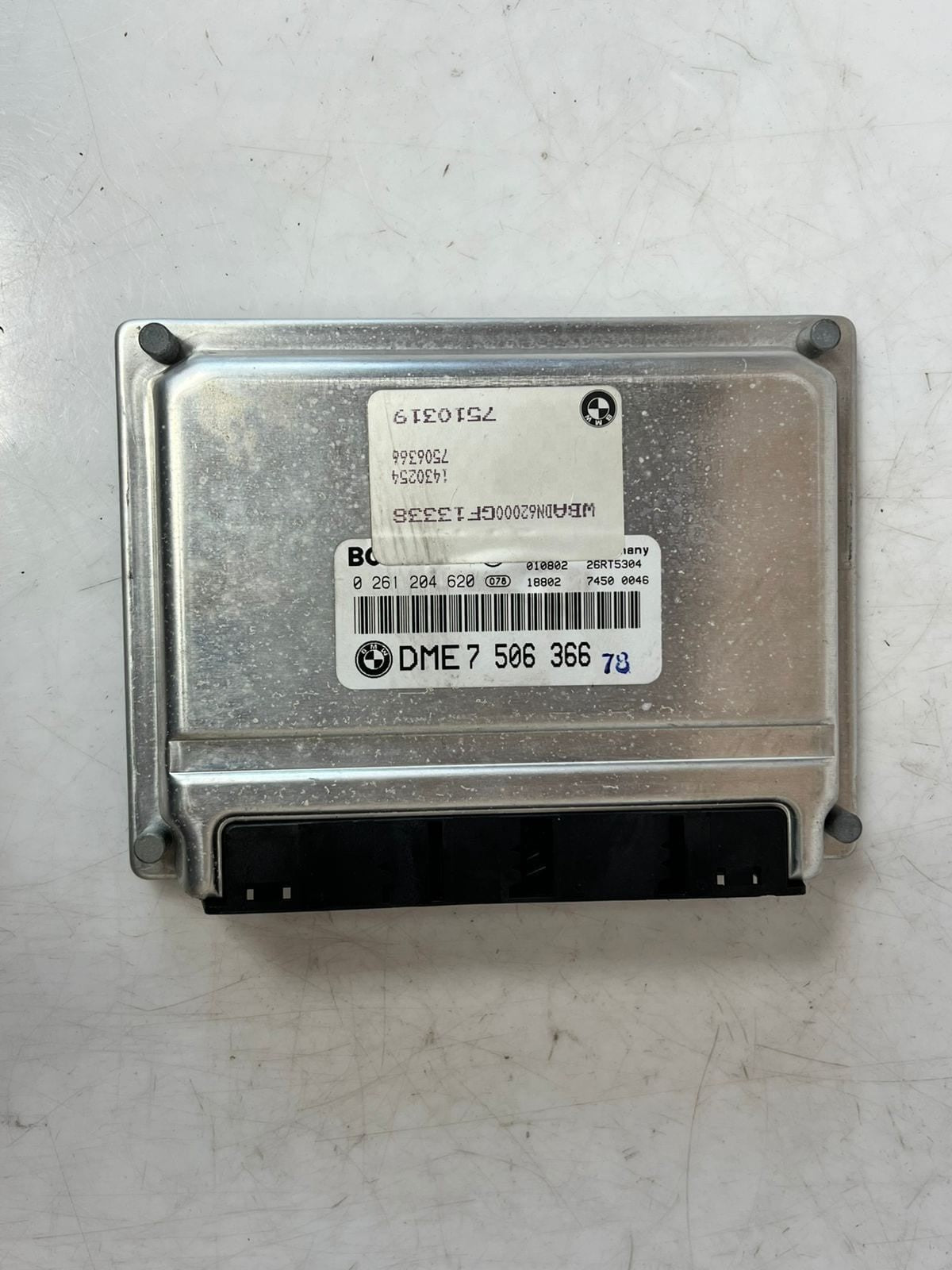 1999-2001 BMW 740i E39 M62 Engine Control Module SET DME + EWS + 1KEY 7506366
