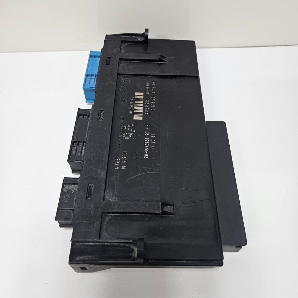 OEM BMW 528i 535i 550i F10 2013 FUSE BOX GENERAL CONTROL MODULE V5 9267455