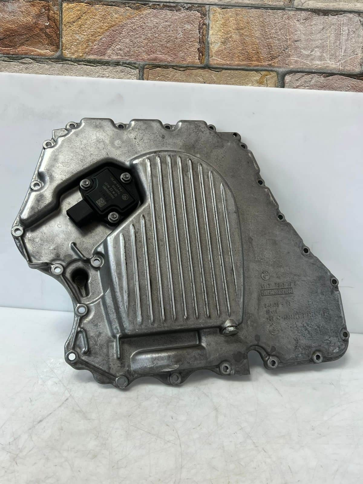 2012-2016 BMW M5 F10 M6 F12 X5M X6M 4.4L S63 Lower Engine Oil Pan 7843148 OEM