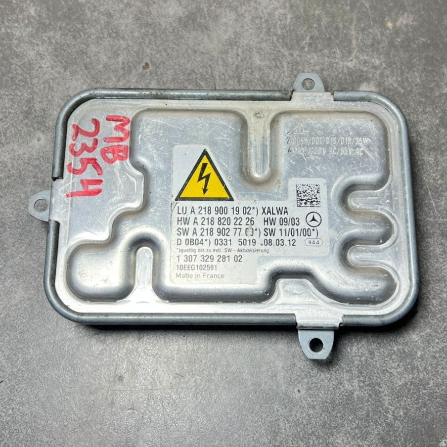 Mercedes W218 CLS Xenon Light Headlight Control Module Unit A218 9001902 OEM