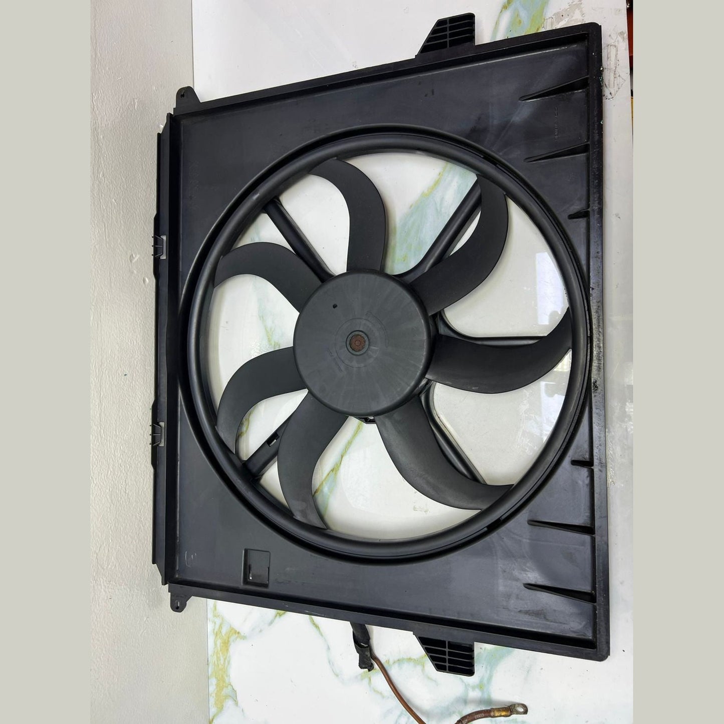 2006 Mercedes-Benz R350 Radiator Fan A 164 500 01 93