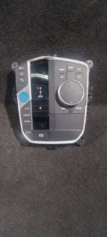 قم بتحميل الصورة إلى عارض الصور، BMW G26 I4  CENTER CONSOLE GEAR SELECTOR PANEL P/N 5A6AE88