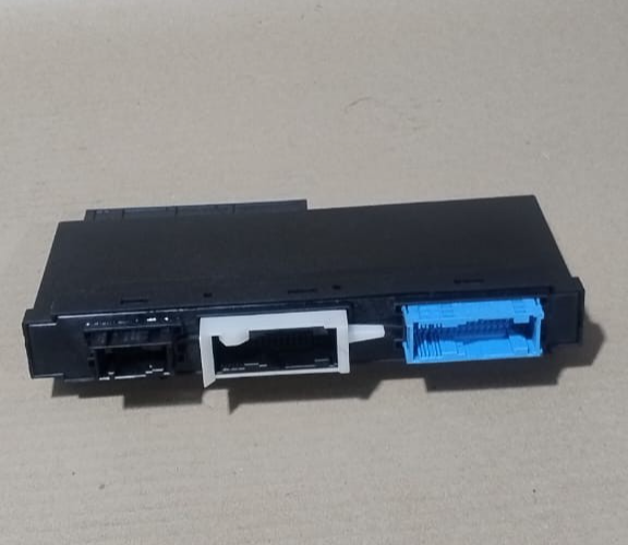 BMW F06 JUNCTION BOX ELECTRONICS CONTROL UNIT - 9353424