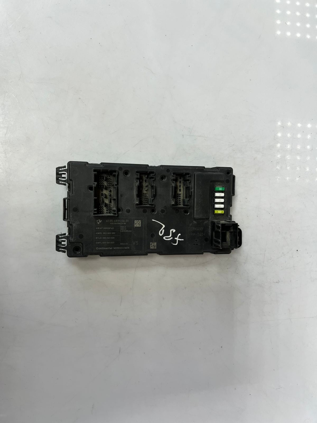 BMW F20 F30 F31 F32 F33 REAR FUSE BOX BODY COMFORT CONTROL MODULE UNIT 6819336