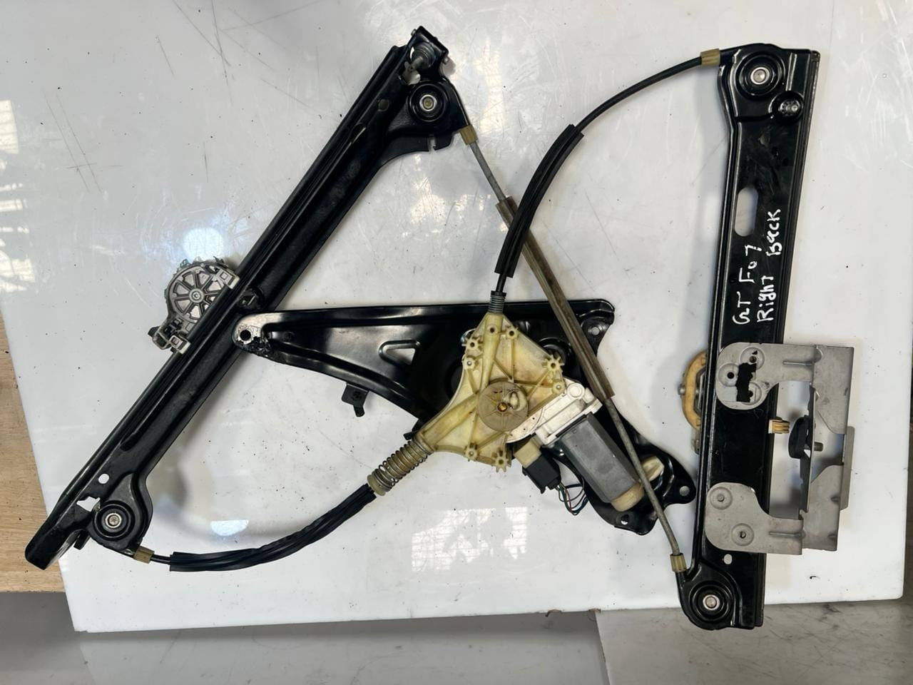 2013-2018 BMW 650i GT F07 6' F06 Rear Right Door Window Regulator 7275400 OEM