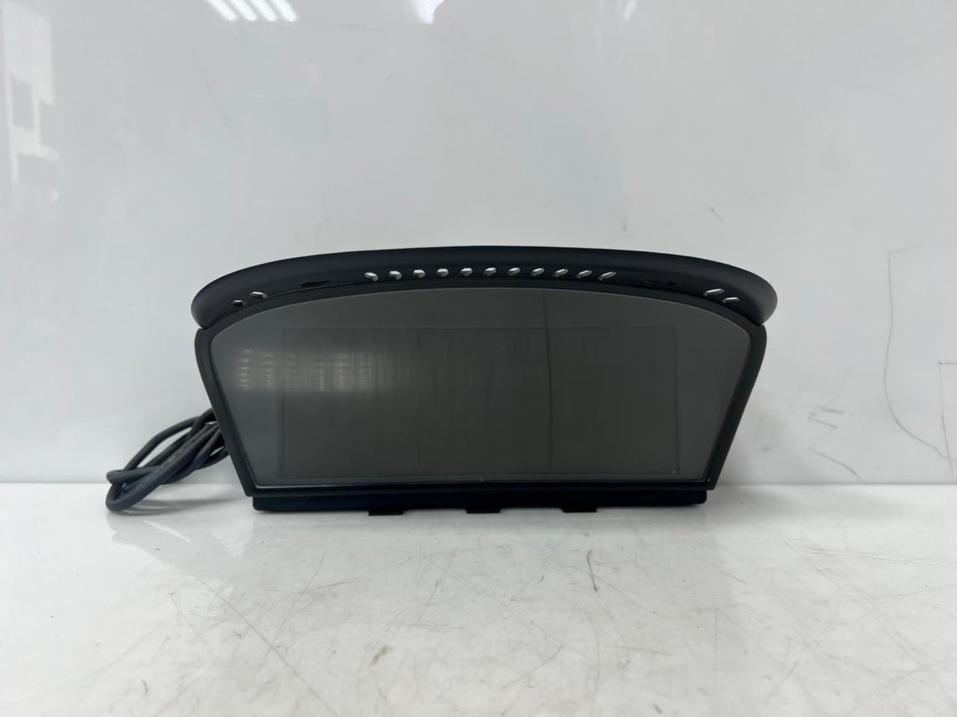 2006-09 BMW E60 E61 550i 650i M5 M6 8.8" Navigation Display Screen 6989396 OEM