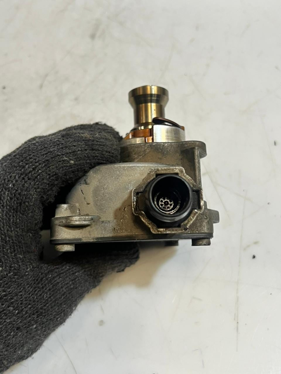 2009-2013 BMW 328i E60 E70 E81 E83 E90 X3 X5 Z4 Brake Vacuum Pump 7558344 OEM