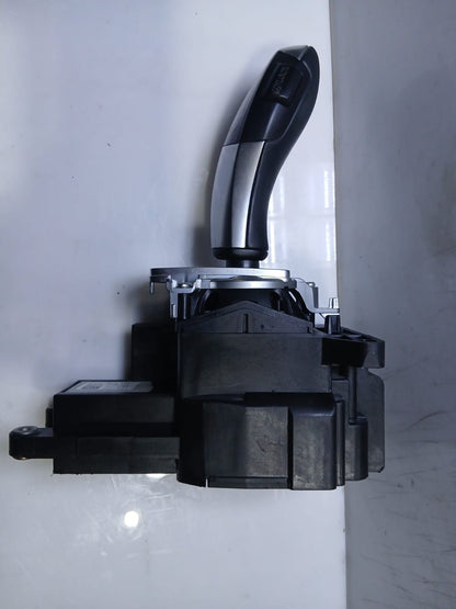 2006-2013 BMW X5 E70 Automatic Gear Shift Selector 9228612 OEM