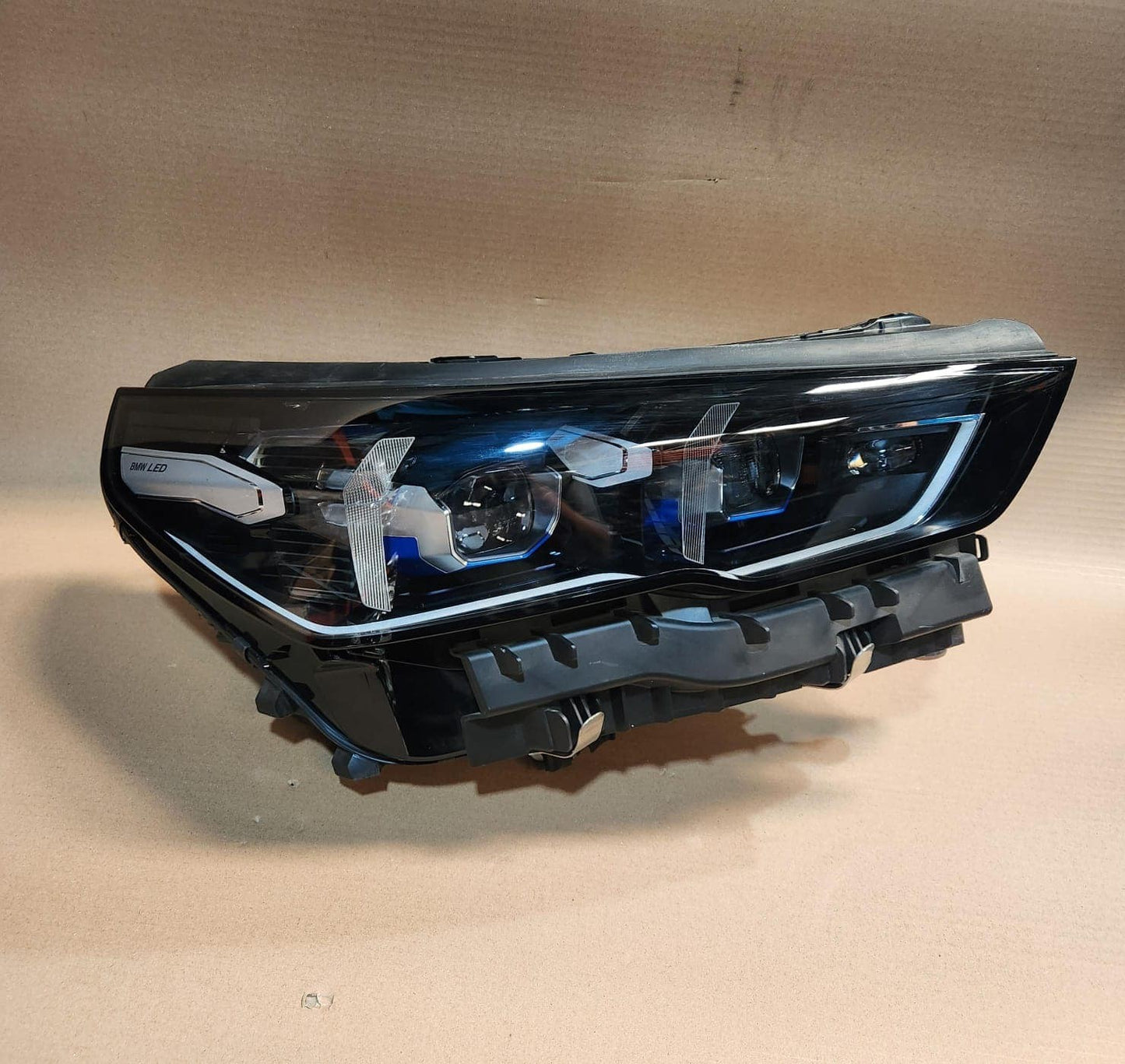Genuine BMW Adaptive LED Headlight 5A798D2 5 Series G60 G61 and M5
