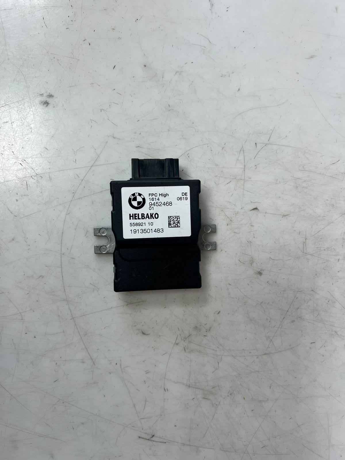 2017-2019 BMW G20 X5 3' 6' 7' M760Li xDrive Fuel Pump Control Module 9452468 OEM