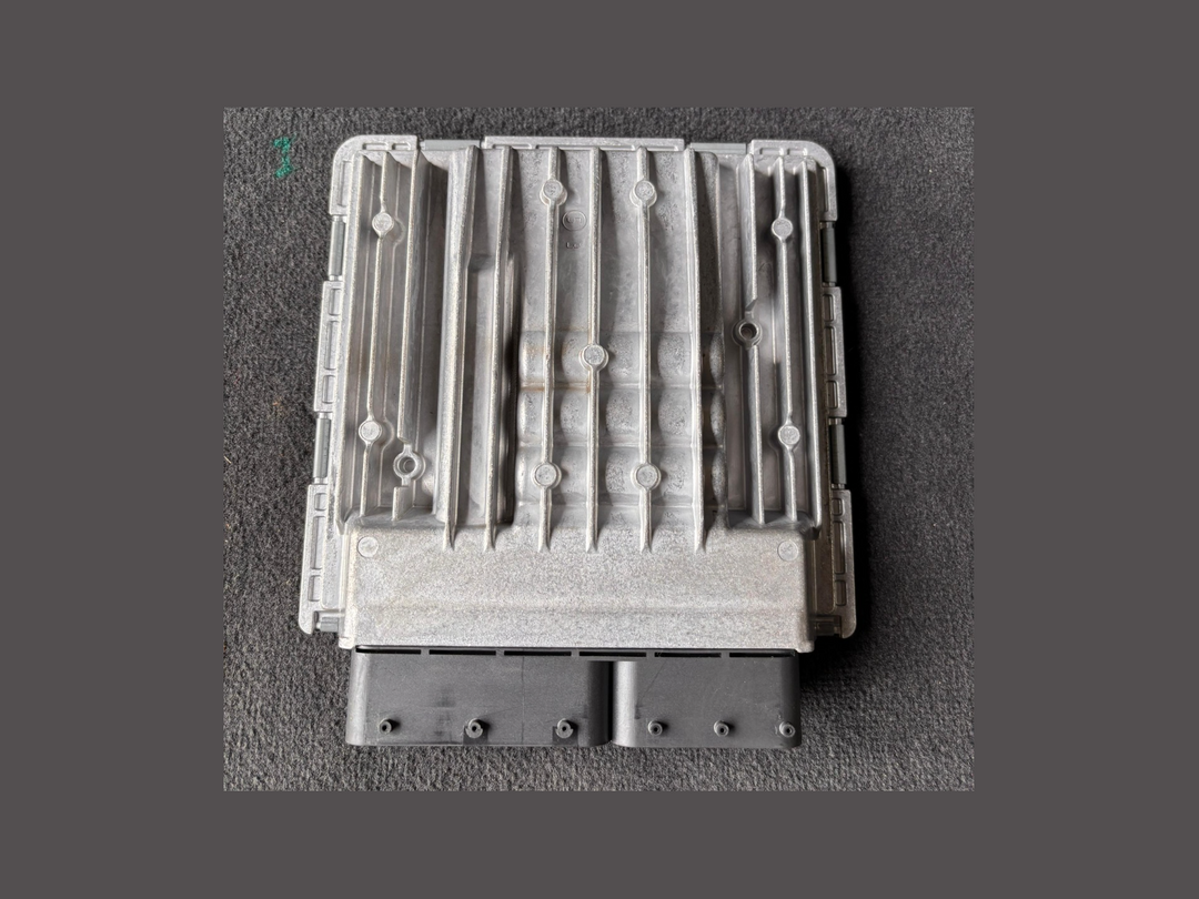 BMW  X1 E84 N52 ENGINE CONTROL UNIT MODULE ECU ONLY - 7624048