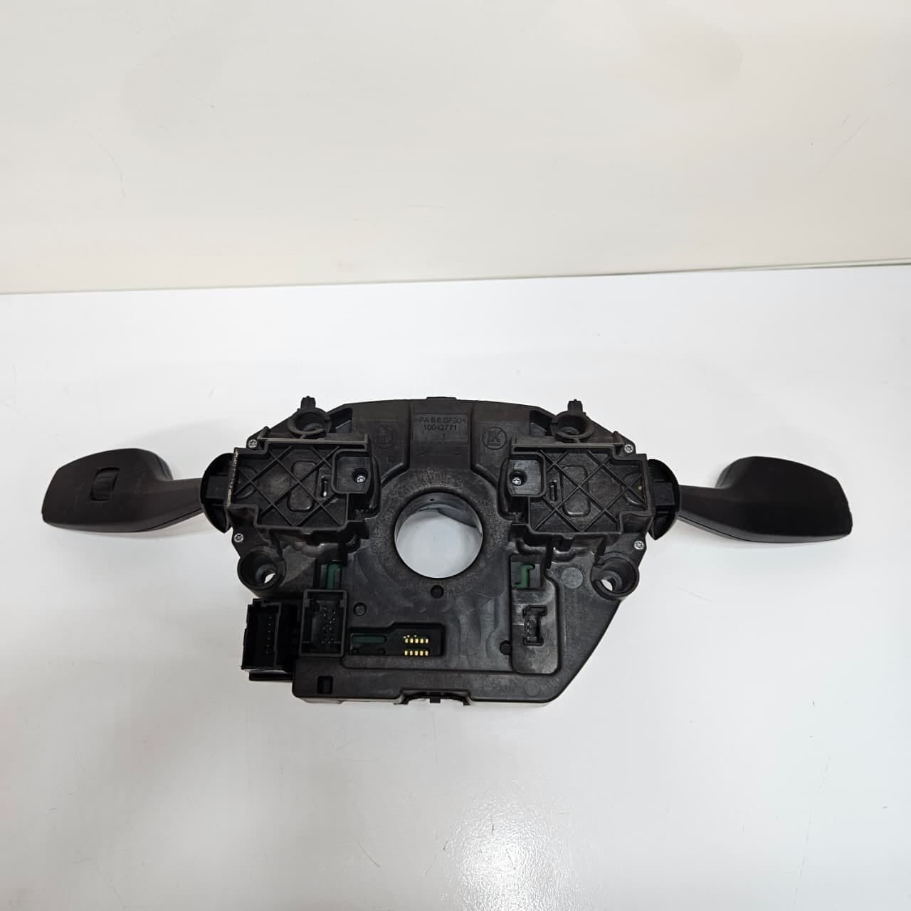 OEM BMW 2, 3, 4 Series F22, F30, F32, F34 Steering Column Switch Cluster 9253751