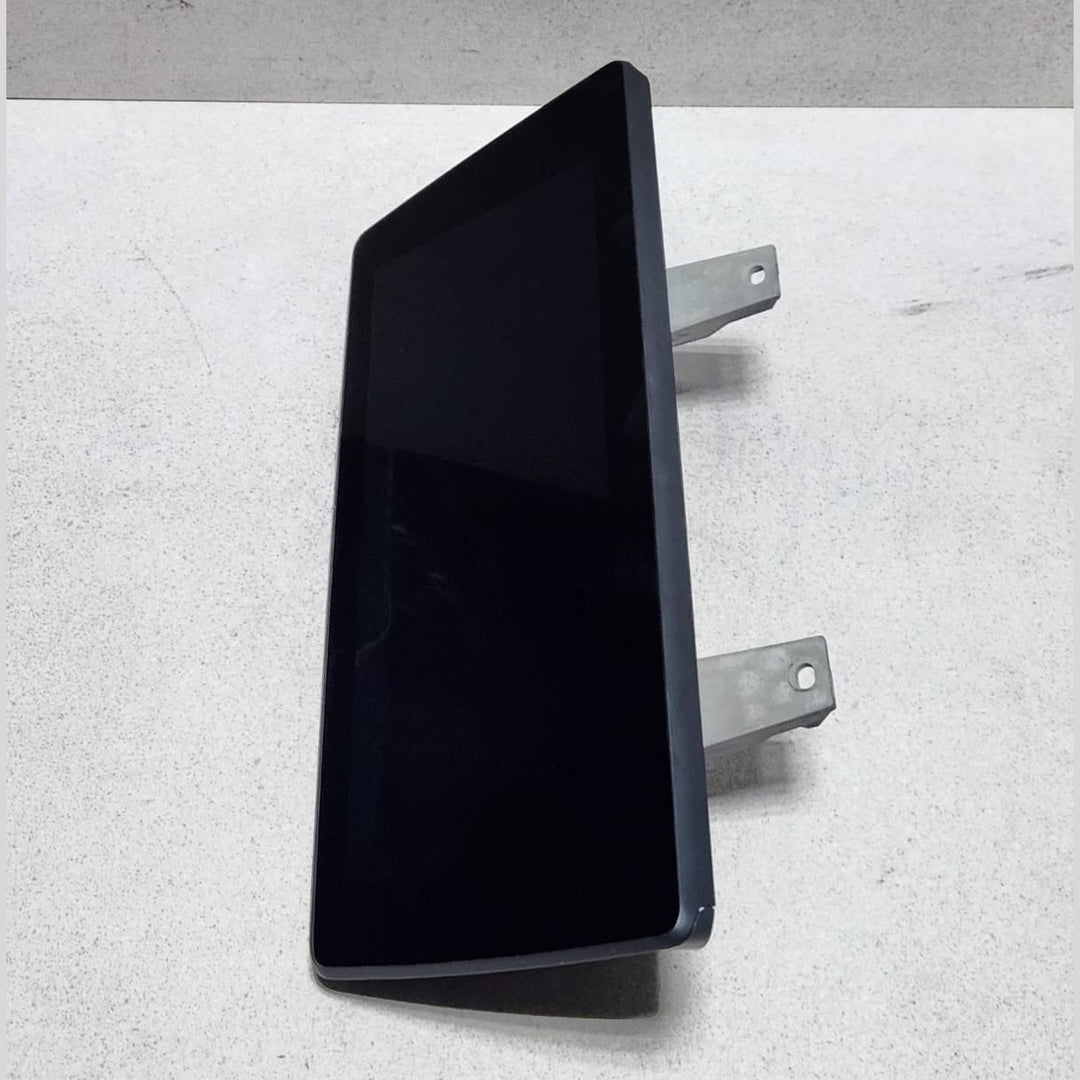 2020-2023 BMW 530i Central Display Screen 9825936 5 Series G30 G31 MGU 
