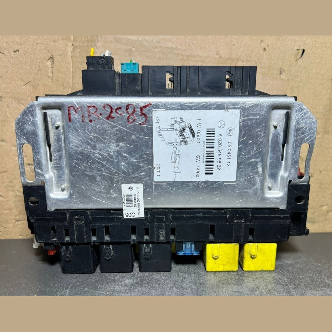 Mercedes-Benz W215 CL55 AMG Front SAM Module Relay Fuse Box A028 5459832 OEM