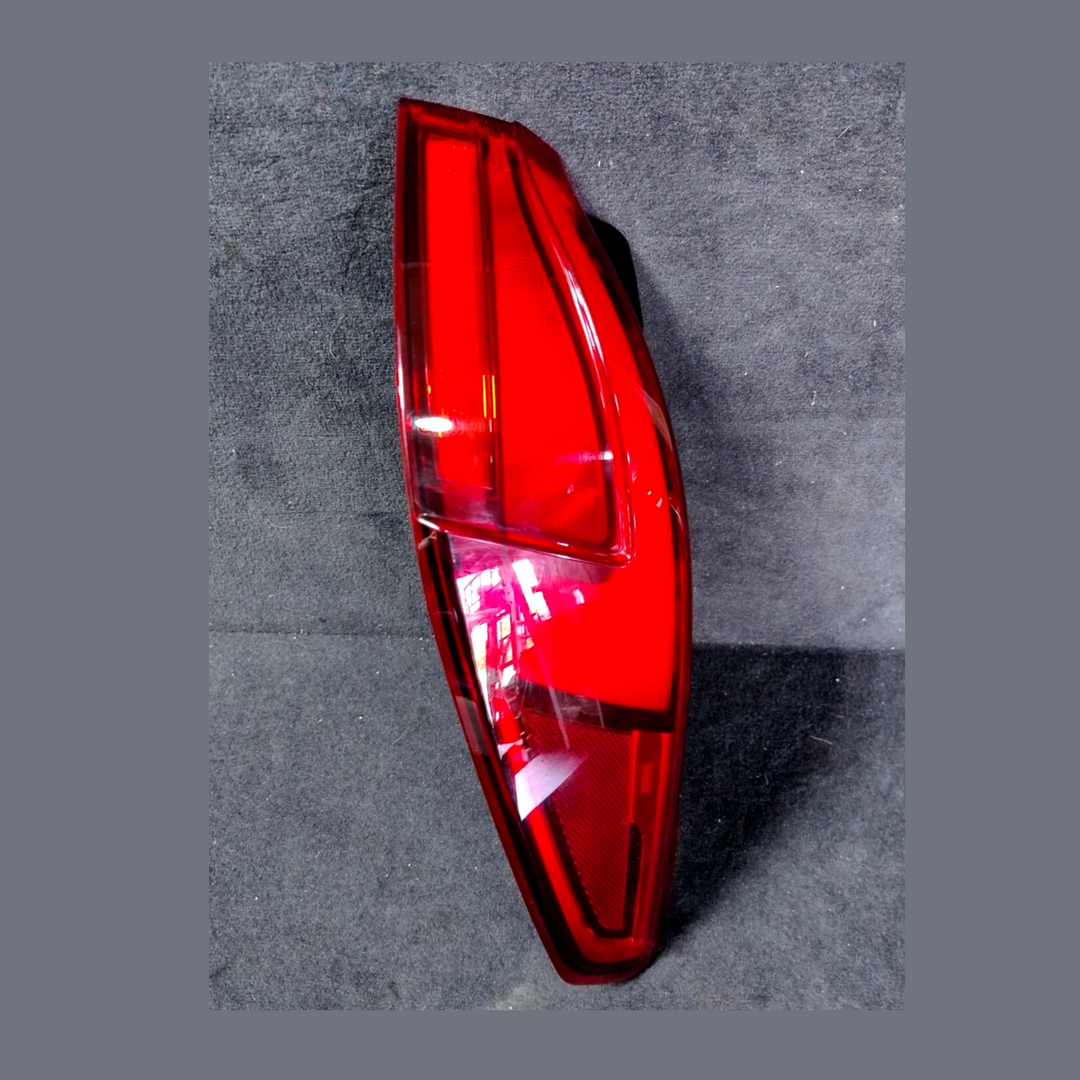GENUINE BMW 2 SERIES F44 REAR RIGHT DRIVER SIDE OUTER LED TAIL LIGHT 7465466
