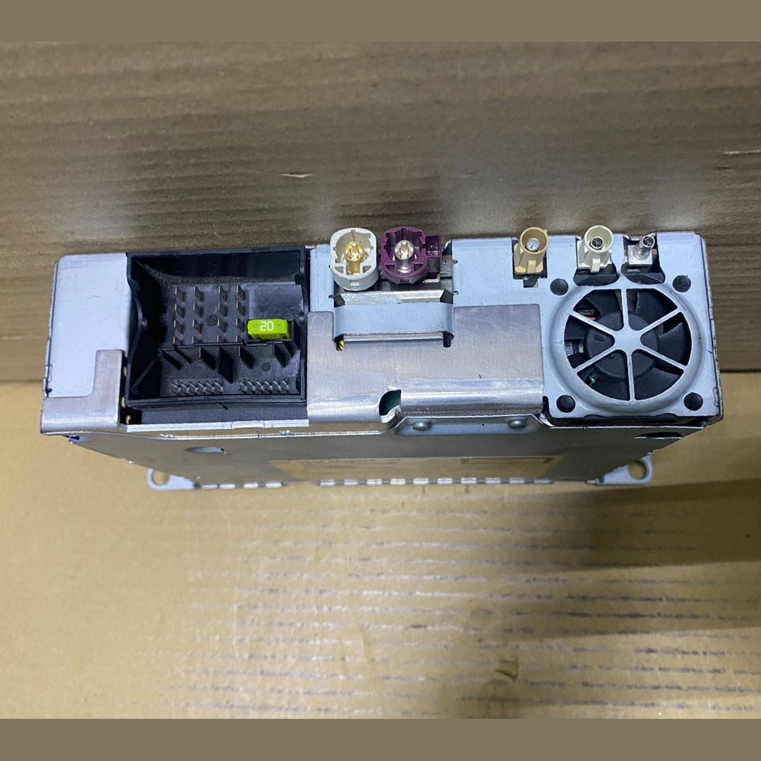 BMW Radio Cd Player Head Unit 9290989 1 Series F20 F21 and 3 Series F22 F30