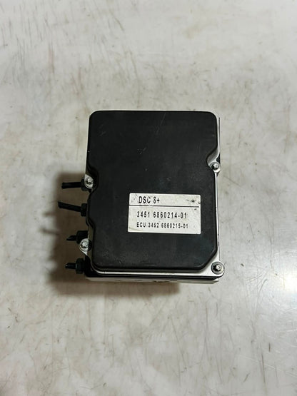 2010-2015 BMW X1 E84 ABS Hydraulic Brake Pump Control Module 6860214 OEM