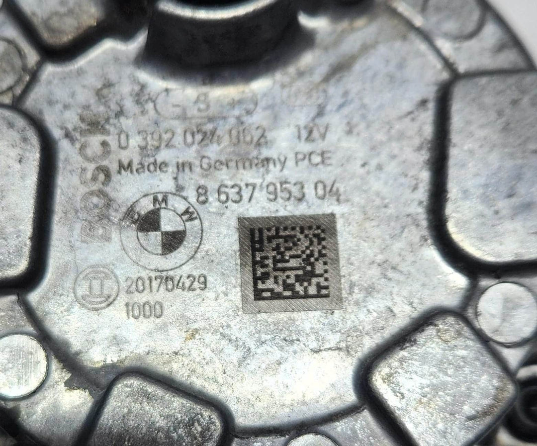 2017-2021 BMW 330i Auxiliary Water Pump 8637953 1, 2, 3, 4, and 5 Series