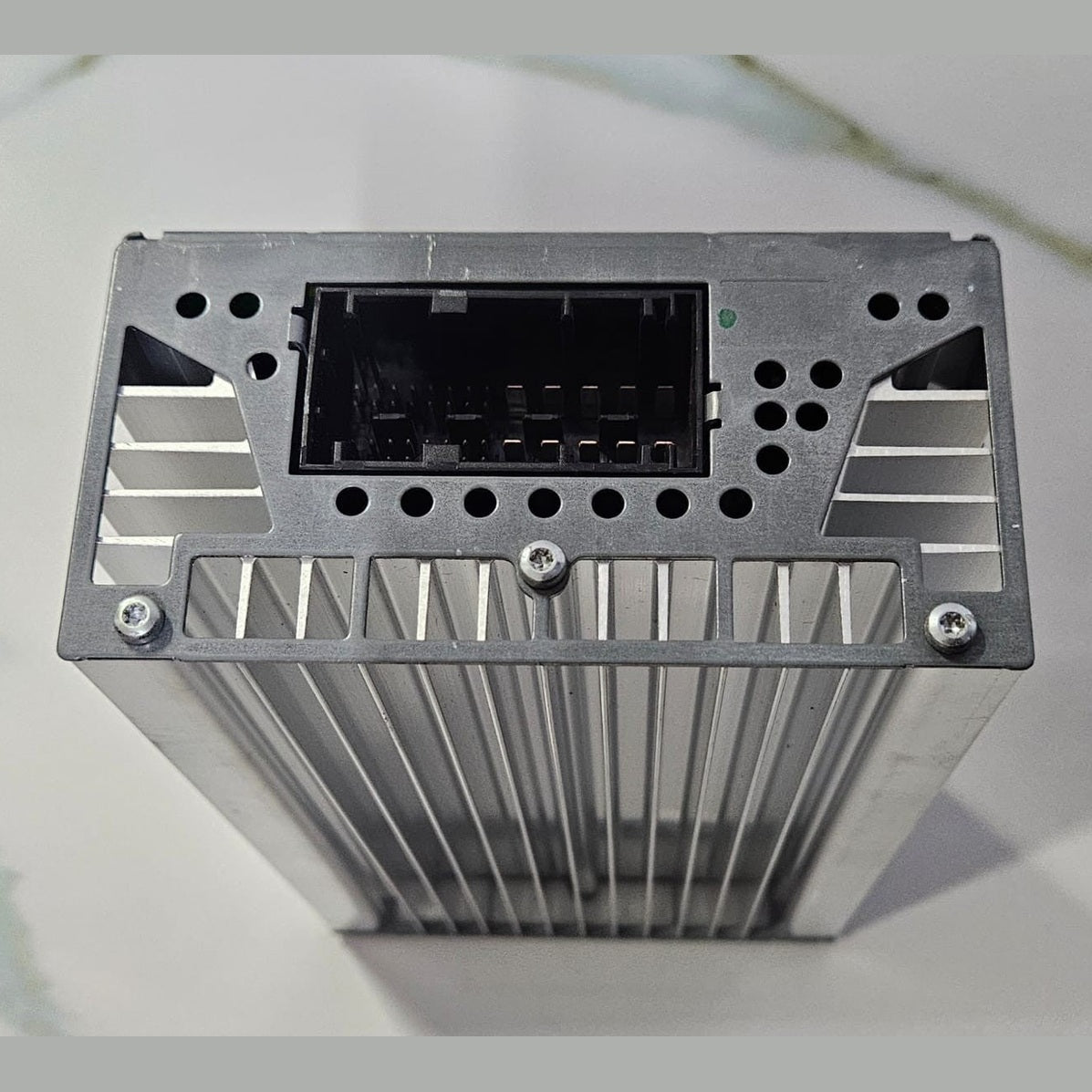 OEM BMW 7 Series F01 F02 F10 Hifi System Amplifier Harman Becker 9312590