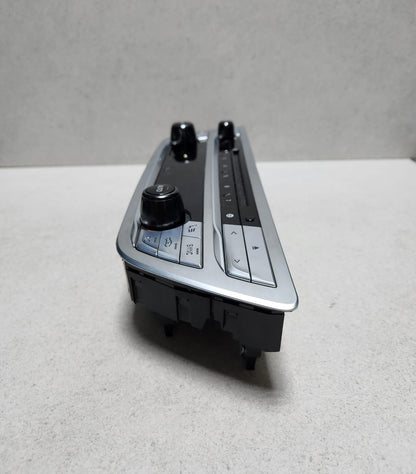 2016-2019 BMW 740i Climate Control Unit 6822777 G11 G12 740i 750xi
