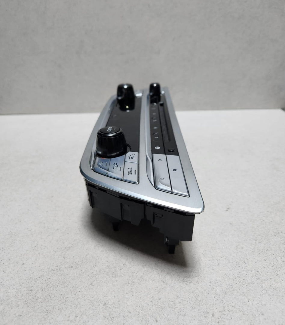 2016-2019 BMW 740i Climate Control Unit 6822777 G11 G12 740i 750xi