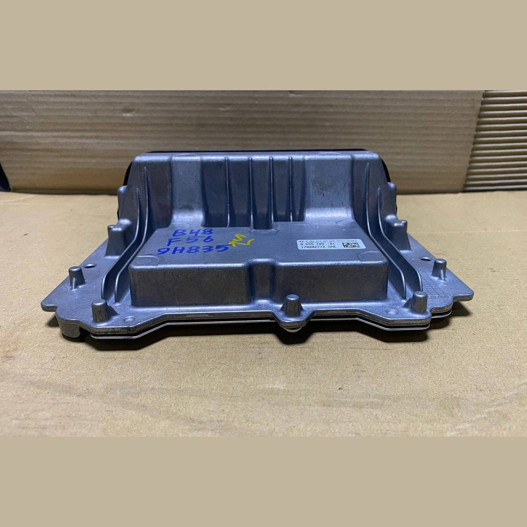BOSCH BMW Engine Control Unit 8655108