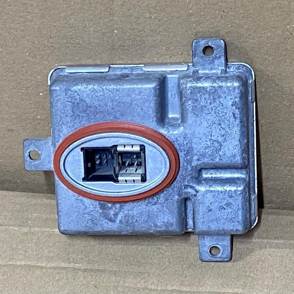 OEM BMW F02 HID Ballast Control Unit Module Left Right 7250624
