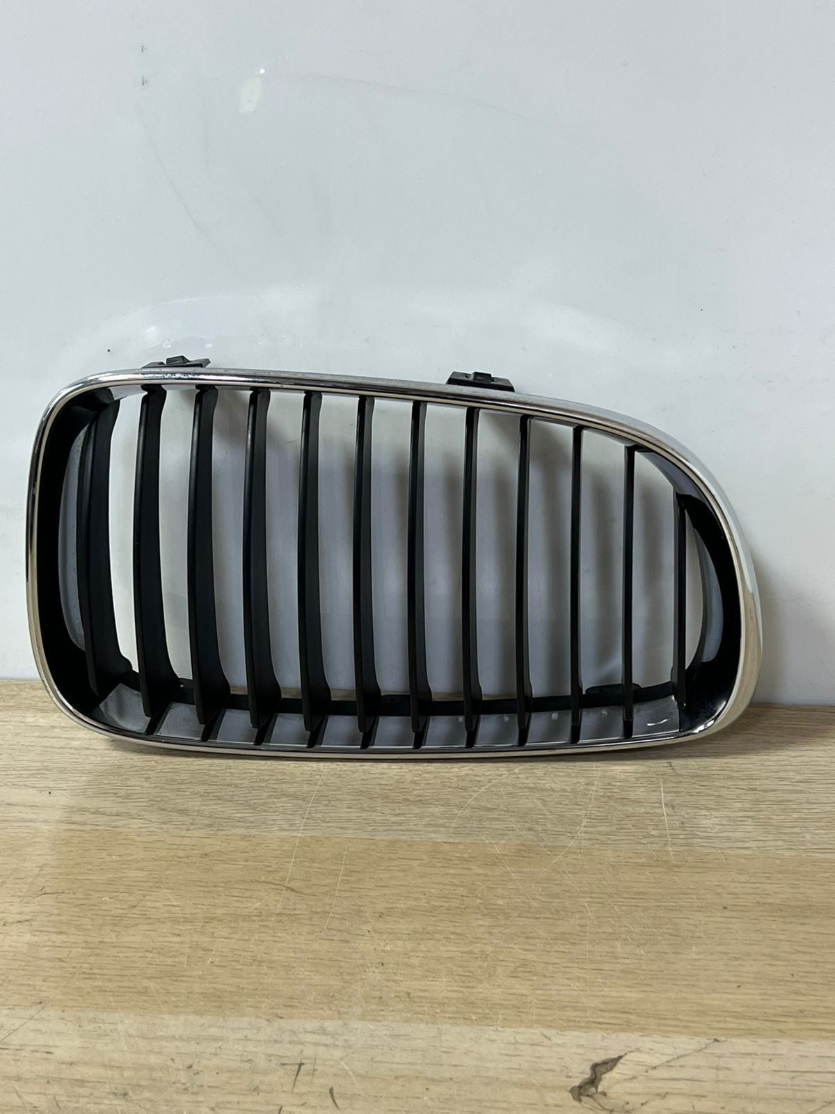 BMW 1 Series E81 E82 E87 LCI E88 Grille Chrome Frame Right O/S 7166440