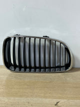 BMW 1 Series E81 E82 E87 LCI E88 Grille Chrome Frame Right O/S 7166440