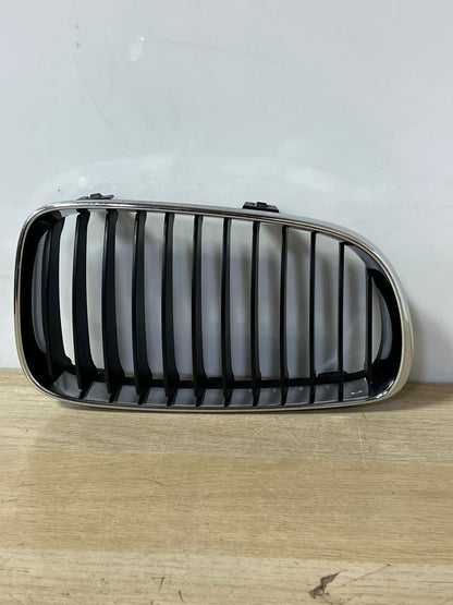 BMW 1 Series E81 E82 E87 LCI E88 Grille Chrome Frame Right O/S 7166440